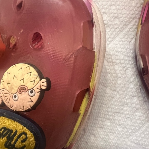 Women’s Crocs used great condition - Picture 9 of 9